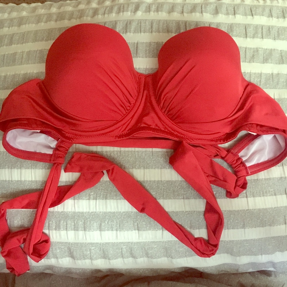 Wolf & Whistle strappy back bikini top.